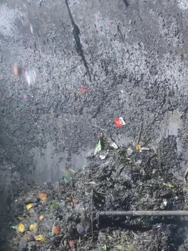 杨市办事处污水池清理